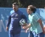 Gattuso à l'entrainement avec ses nouveaux joueurs de l'OM. (screenshot Twitter - @RMCsport)