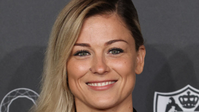 Laure Boulleau dans un nouveau rôle (capture Twitter @canalplus)