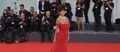 Giorgia Soleri a Venezia sul Red carpet.