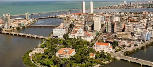 Panorama urbano do Recife (Reprodução/Portal da Copa/ME/Wikimedia Commons)
