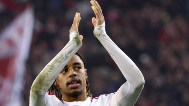 Bradley Barcola a quitt&eacute; Lyon pour Paris (capture Twitter Actu Foot)