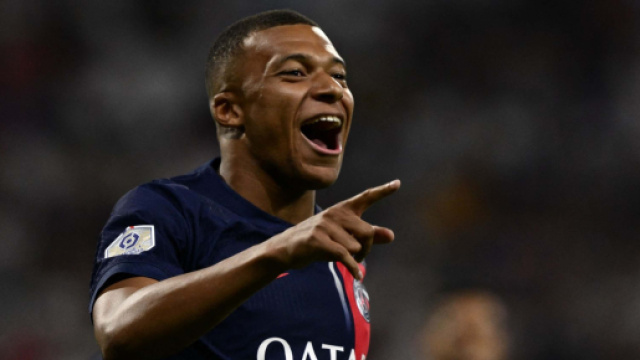 Kylian Mbapp&eacute; sous les couleurs du PSG (capture Twitter @psg)