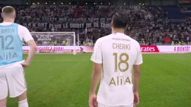 Les fans de l'OL en colère contre leur équipe. (screenshot Twitter - @ActuFoot_)