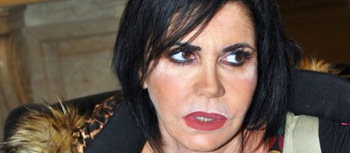 GF, Fiordaliso e Beatrice paragonano il tugurio al carcere: la regia interviene (Video).