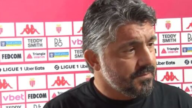 Gattuso agacé par la défaite à Monaco ce samedi. (screenshot Twitter - @CanalplusFoot)