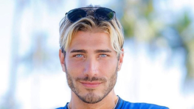 Nicolo Ferrari annonce son retour sur les réseaux sociaux (Screenshoot Twitter @GossipRoomOff)