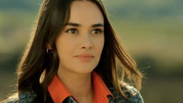 Terra amara, Umit cerca di riavvicinarsi a Demir.