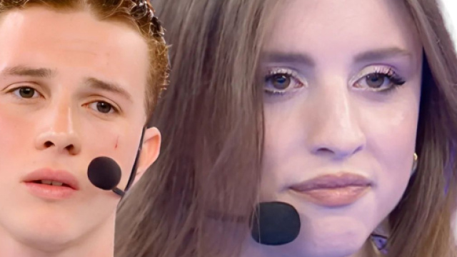 Amici 22, Wax spiazza su Angelina: 'Quasi costretti a stare insieme, fuori le cose cambiano'.