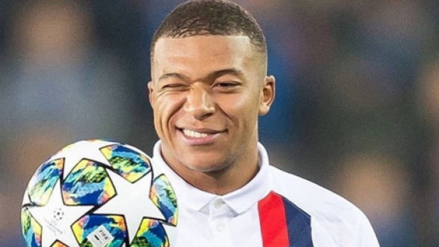 Mbappé finalement à Liverpool. (screenshot Twitter @TheAnfieldBuzz)