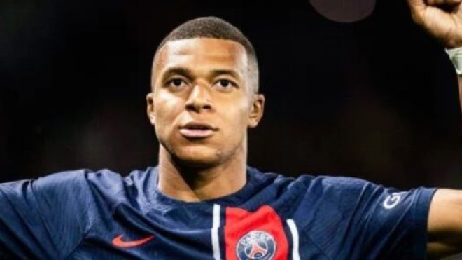 Mbappé quittera un jour le PSG. (screenshot Twitter @lasource75006)