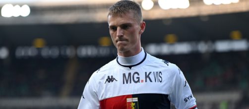 In foto Gudmundsson, giocatore del Genoa.