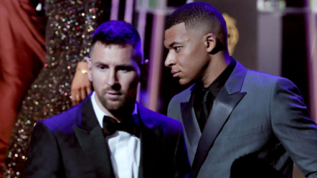 Lionel Messi et Kylian Mbappé (capture Twitter @Actu Foot)