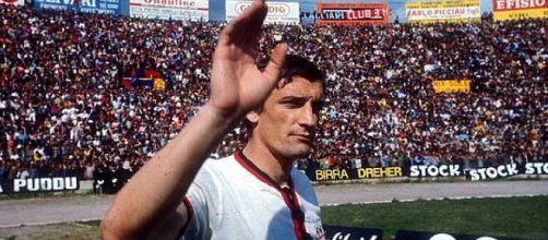 Gigi Riva fue figura con el Cagliari de la Serie A durante los años 1960 y 1970 (Wikimedia Commons)