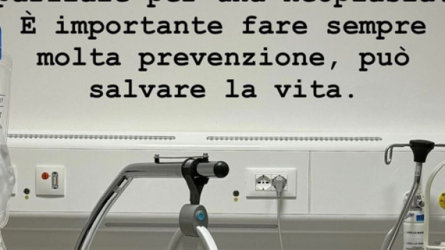 Paola Perego operata per una nefrectomia parziale, il post: 'La prevenzione salva la vita'.