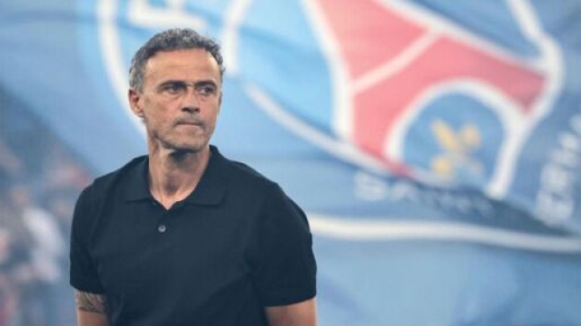 Luis Campos a des idées précises concernant les joueurs qu'il veut voir débarquer à Paris cet été. (screenshot Twitter - @mediaparisien)