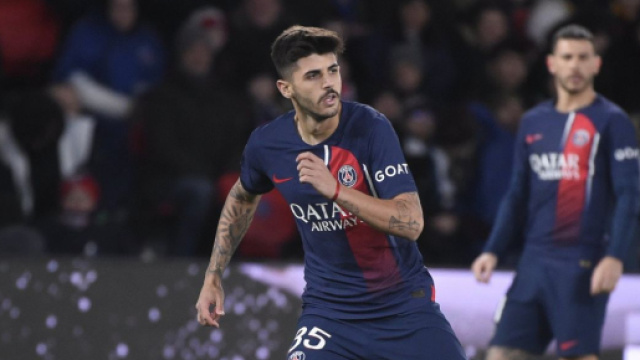 Beraldo a connu sa première sous le maillot du PSG face à Toulouse. (screenshot Twitter - @immigréparisien)