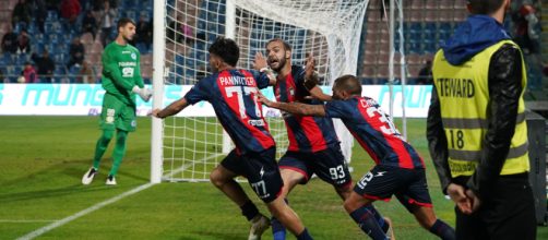 Calciomercato Crotone: Pannitteri verso la Pro Vercelli, il Trento valuta Giannotti.