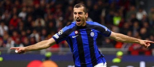 Mkhitaryan: 'Quella della Juve è una strategia ma anche loro puntano al titolo'.