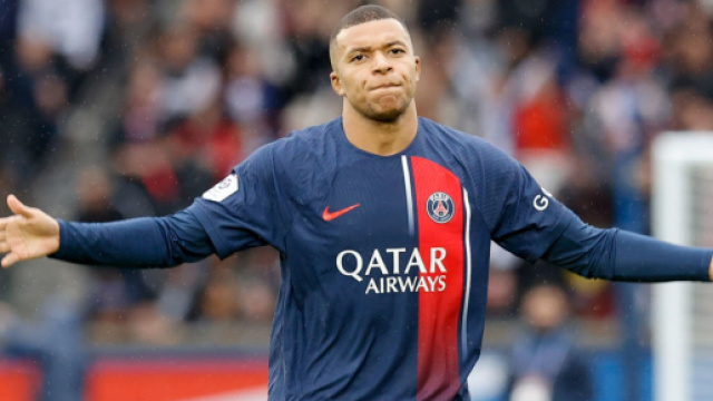 PSG : Mbappé est annoncé proche du Real Madrid. (screenshot Twitter - @Footballogue)