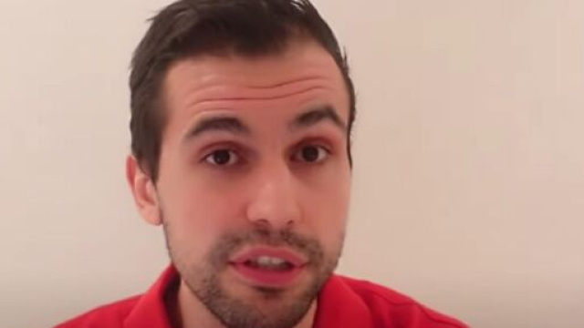 Romain Molina dans sa dernière vidéo (capture YouTube @la chaine de Romain Molina)