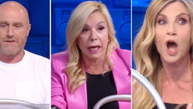 Rudy Zerbi, Anna Pettinelli e Lorella Cuccarini - screenshot &copy; Canale 5.