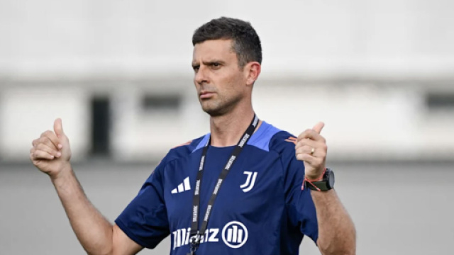 L'allenatore Thiago Motta &copy; Juventus FC