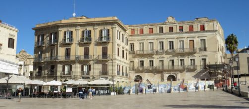 Bari - Piazza del Ferrarese © Wikipedia - wikipedia.org