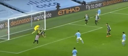 Ferra Torres al Manchester City in procinto di andare in gol contro il Newcastle - Screenshot © YouTube