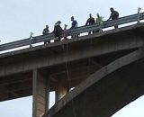 Operazioni di recupero del corpo al ponte di Carnò - © Facebook / Soccorso Alpino e Speleologico Calabria