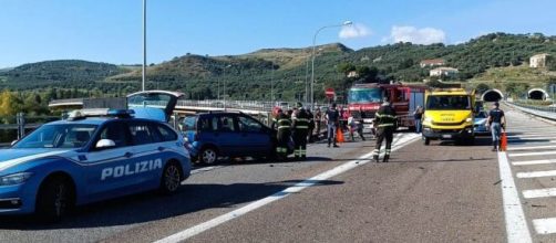 Incidente sulla Statale 106 in direzione di Squillace - © Vigili del Fuoco