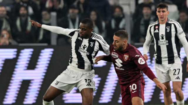 Pierre Kalulu in Juventus-Torino stagione 2024/25. Foto &copy; Juventus