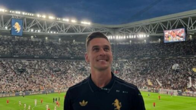 Arek Milik, attaccante Juventus &copy;️ foto presa da profilo Instagram Milik