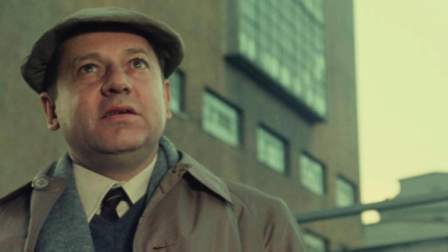 Paolo Villaggio in una scena del film © Fantozzi