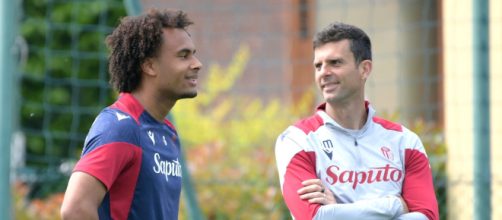 Joshua Zirkzee e Thiago Motta. Foto © Bologna