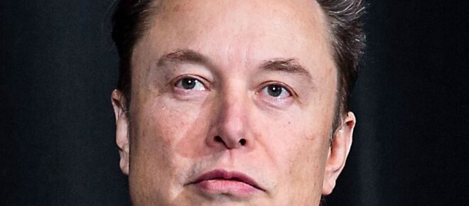 Elon Musk, dopo le polemiche parla l'uomo di fiducia: 'Non voleva ledere la sovranità dell’Italia'