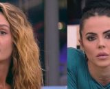 Helena Prestes e Shaila Gatta - screenshot © Mediaset.