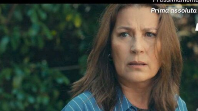 Spot pubblicitario di Tradimento con Vahide Perçin © Mediaset.