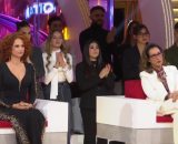 In foto Beatrice Luzzi e Cesara Buonamici (screenshot © Canale 5).