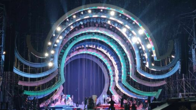 Il palco del Capodanno RAI a Crotone dello scorso anno - © Francesco Trabassi