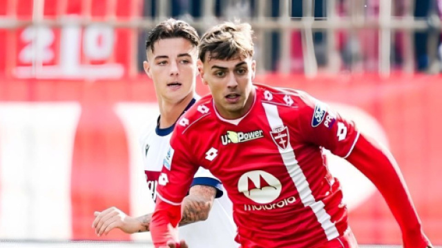 Daniel Maldini con la maglia del Monza &copy; profilo Instagram dani.malda