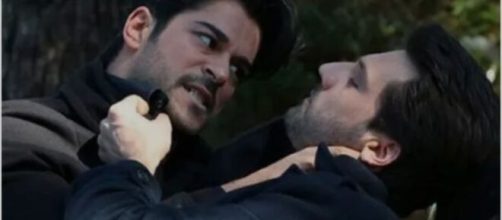 Kemal e Emir o una scena di Endless Love © Canale 5.