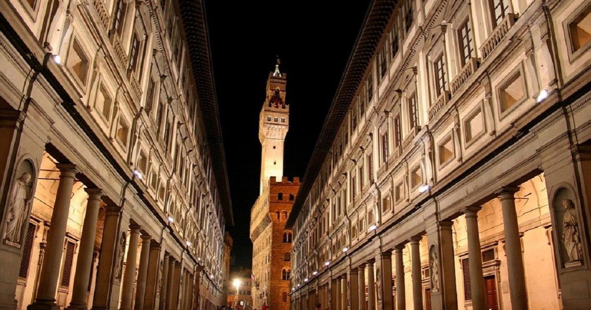 Riapre Il Corridoio Vasariano A Firenze: Un Viaggio Nel Tempo E Nella ...