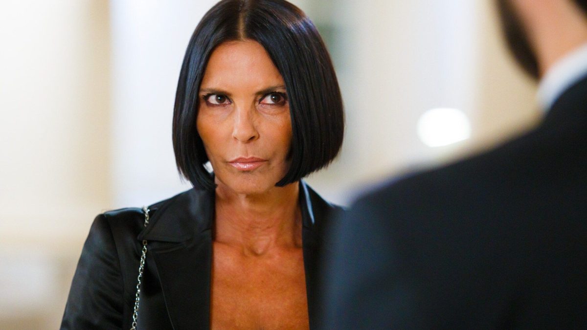 Un posto al sole, puntata 30 dicembre: Marina esausta di Ferri, Bice inseguita da Massaro