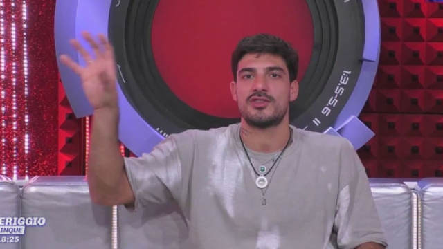 In foto, Lorenzo Spolverato &copy; Mediaset Infinity.