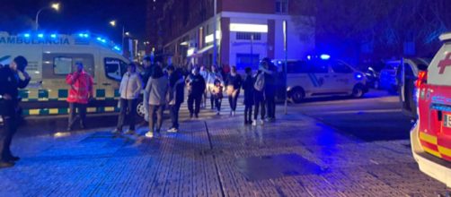La Policía Nacional y los Bomberos del Ayuntamiento de Badajoz acudieron al lugar de los hechos (X, @CruzRojaEX)