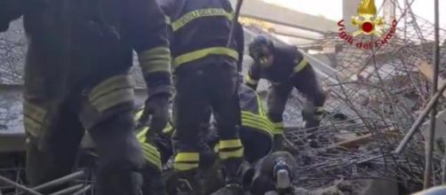 Sale a cinque il numero dei morti sul lavoro nell'incidente a Firenze.