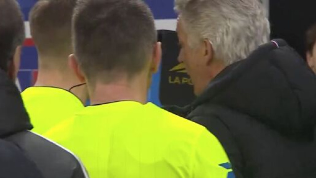 Nice agacé par la défaite face à l'OL ce vendredi soir. (screenshot Twitter @prime)