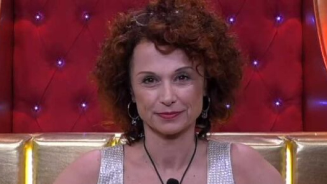 GF, Beatrice dubita sulla tregua: 'Non ho capito se è arrivato un messaggio esterno'.