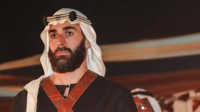 Karim Benzema nouveau joueur d'Al-Ittihad en Arabie saoudite. (screenshot Twitter - @Benzema)