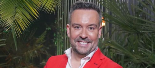 Actualmente Kike Calleja es colaborador de 'Fiesta' (Captura de pantalla de Telecinco)